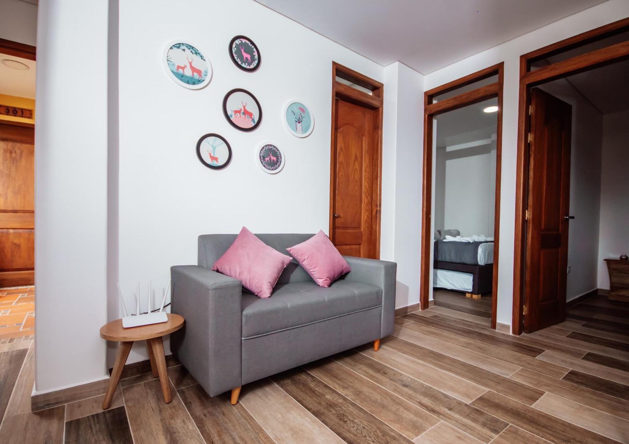 Las Palmas Apartamentos Гуатапе Экстерьер фото